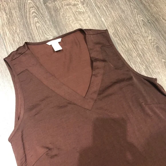 H&M Top - Picture 2 of 3